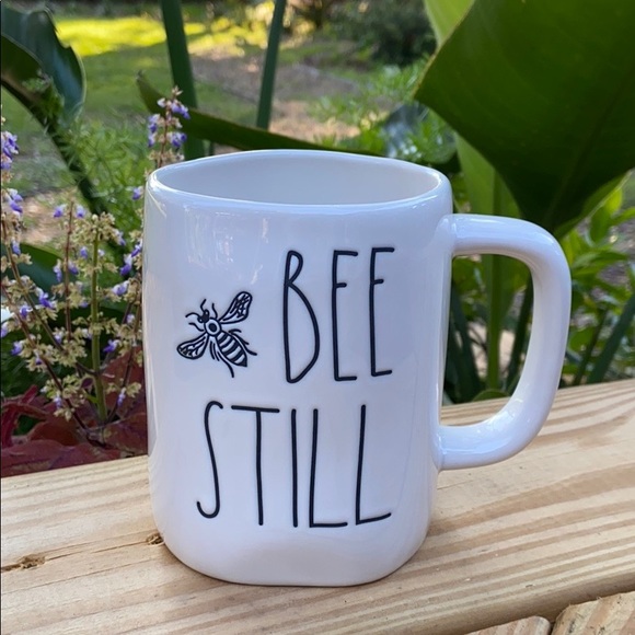 Rae Dunn Other - New Rae Dunn BEE STILL 🐝 Coffee Tea Mug